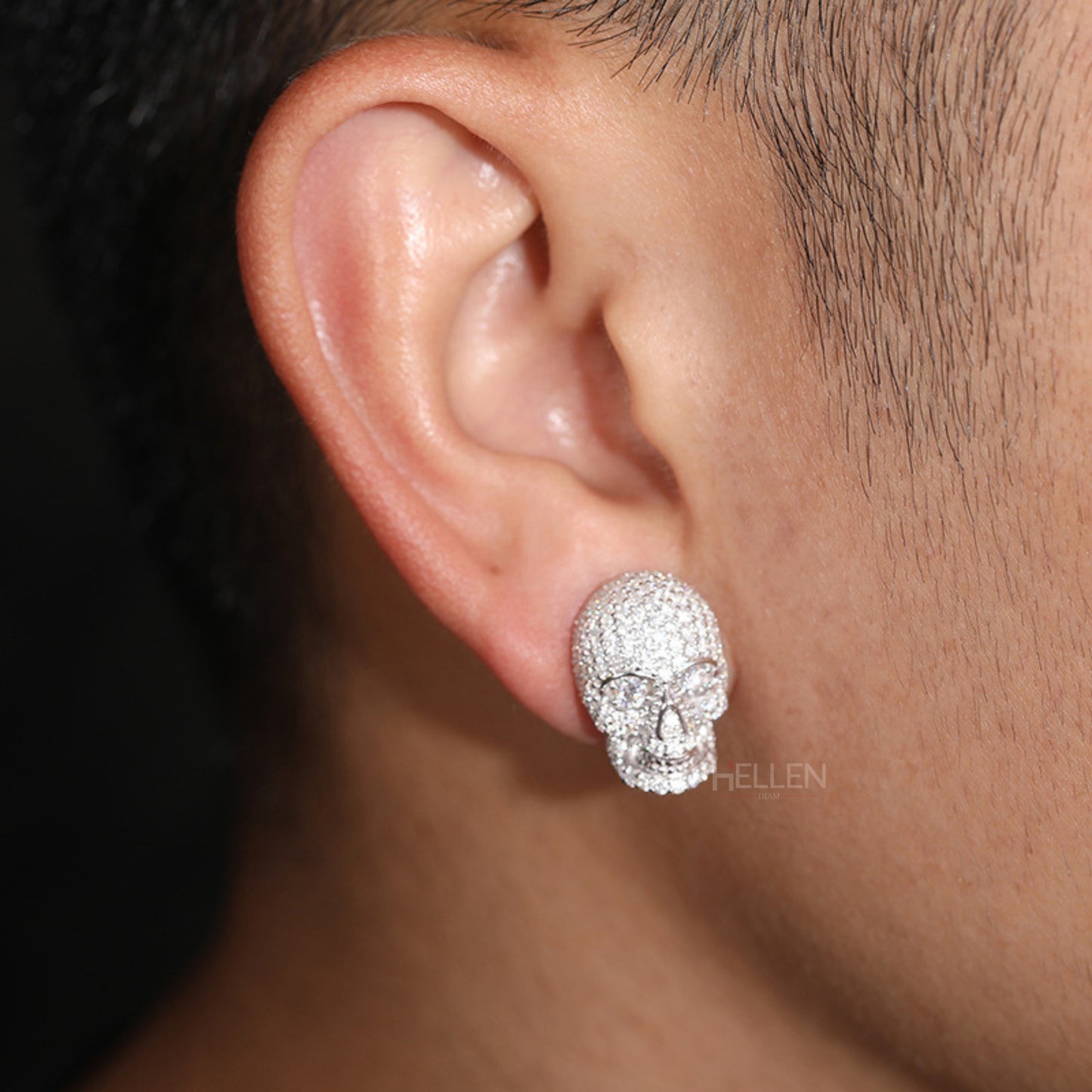 Exclusive Skull Head Men's Studs With Iced Out Moissanite
