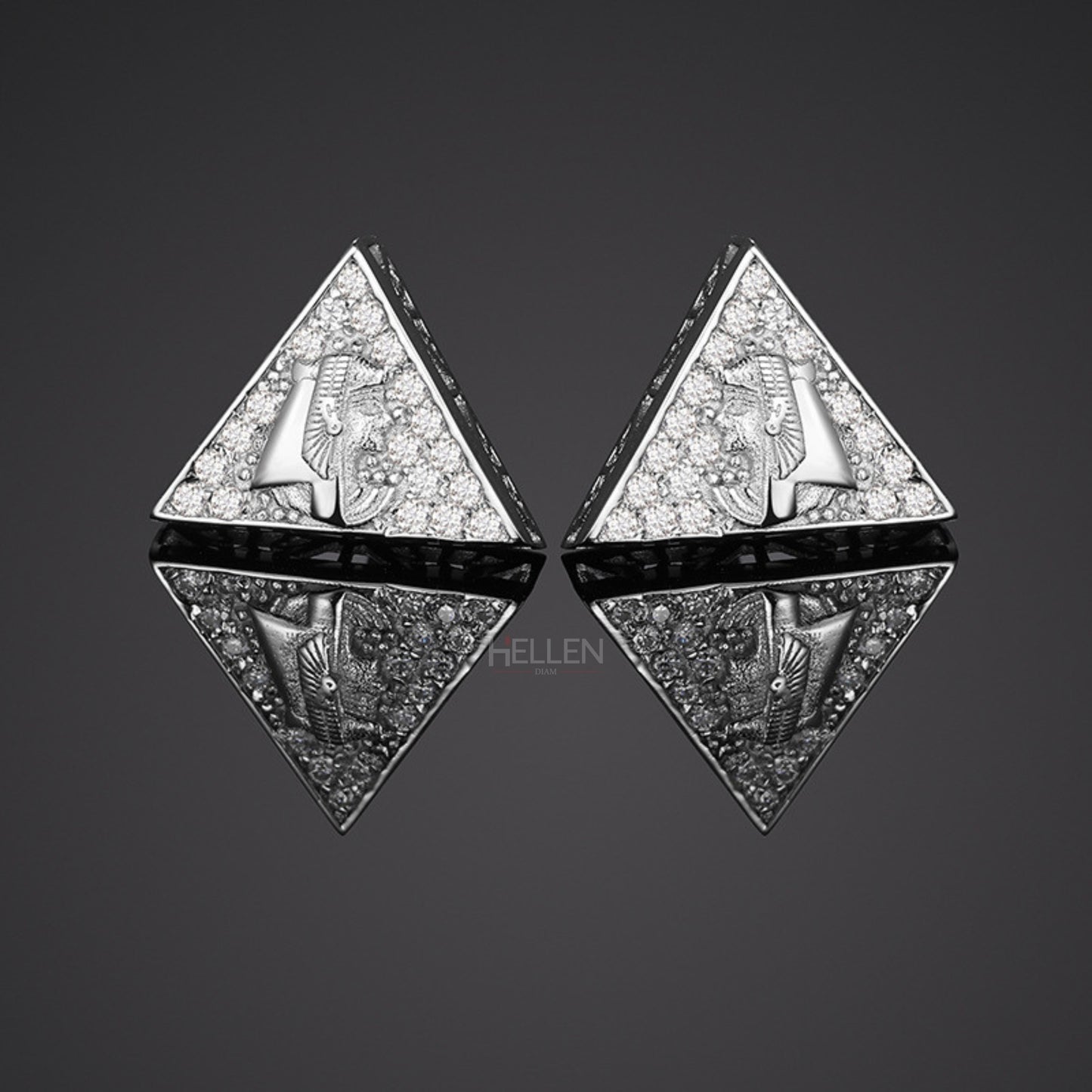 Mini triangle pyramid studs with moissanite – geometric hip-hop accessory for clean modern look