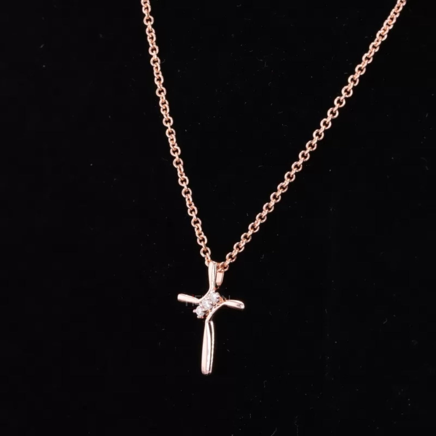 Crossed Pendent With 3 Round Cut Moissanite Necklace