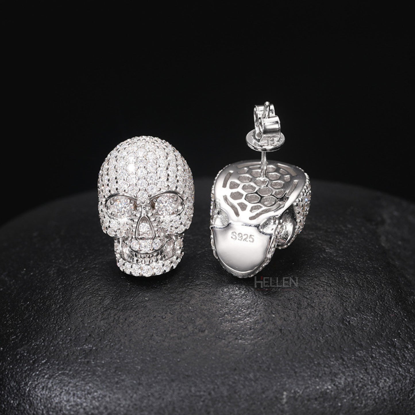 Exclusive Skull Head Men's Studs With Iced Out Moissanite