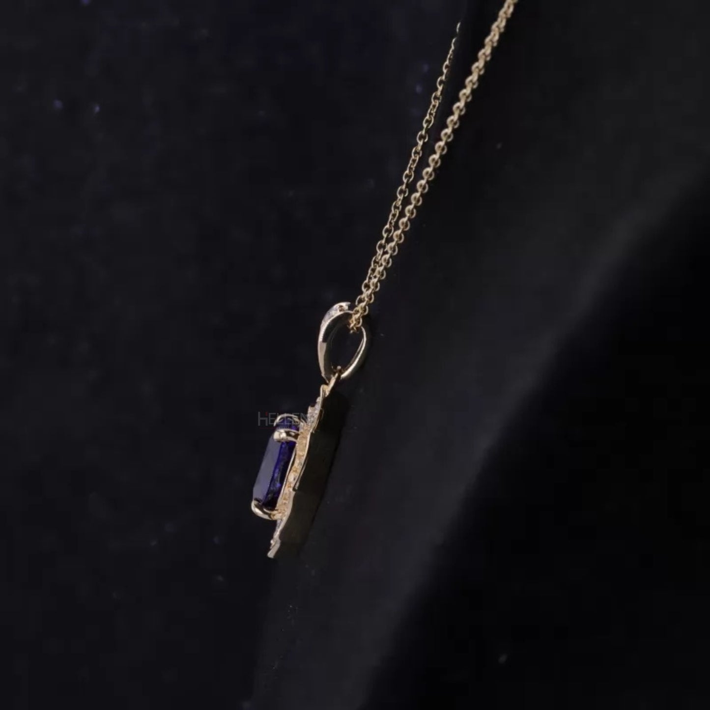 Vintage Blue Oval Cut Sapphire & Moissanite Necklace