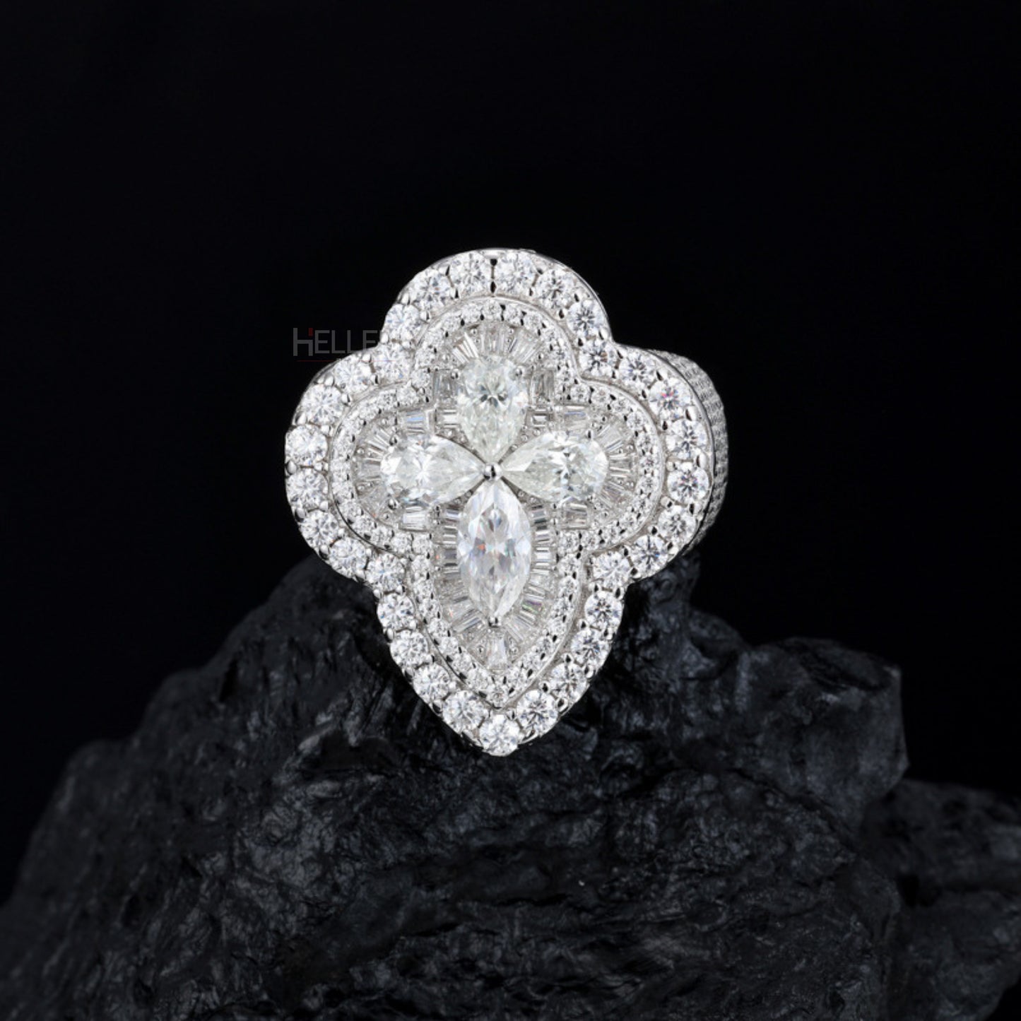 Lucky 4-leaf clover hip-hop ring with moissanite in pear, baguette, and round cuts – rich sparkle