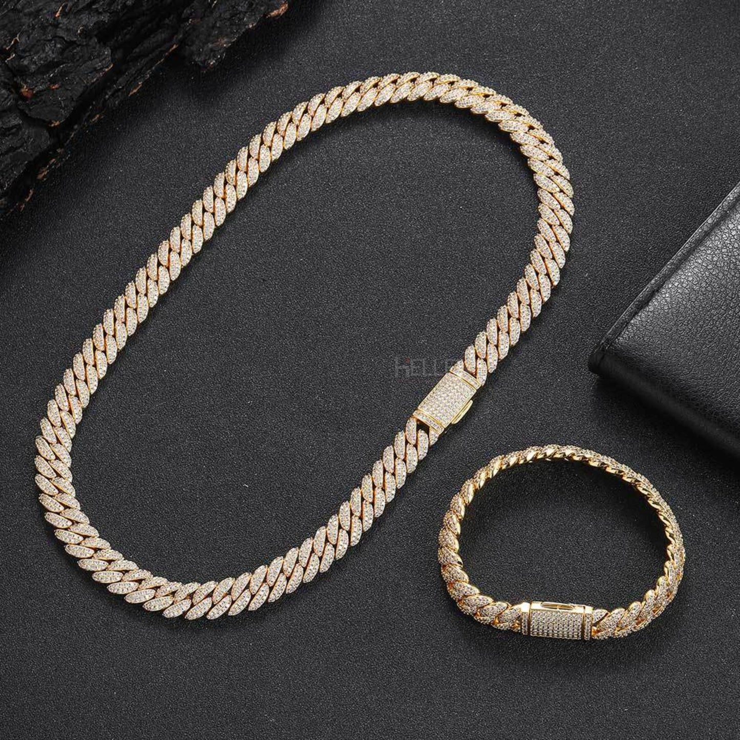 10MM Iced Out Cuban Chain For Men's With Round Cut Moissanite