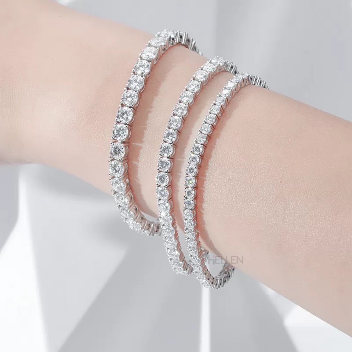Everyday essential tennis bracelet with round cut moissanite – minimalist and sparkling wristwear for all occasions