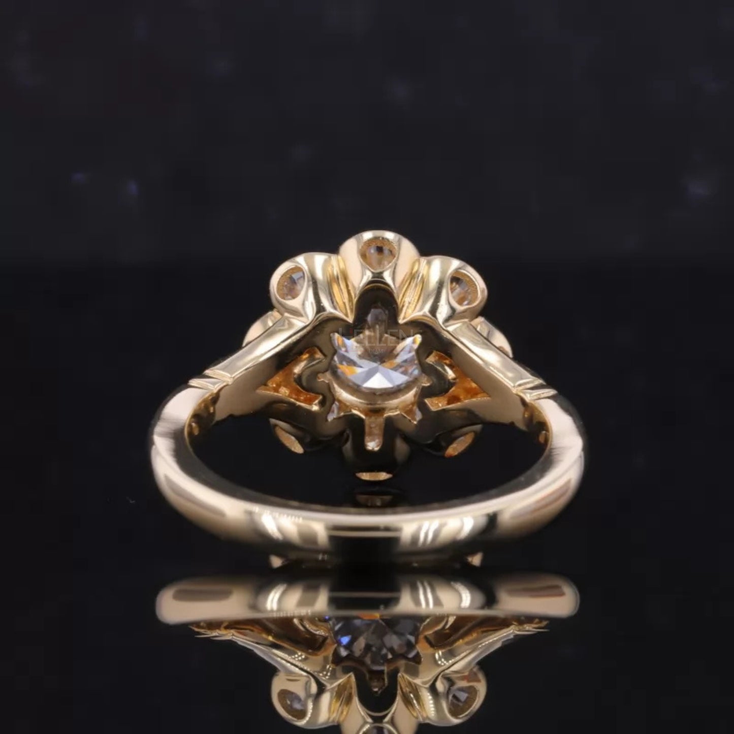 Floral Cluster setting Vintage Ring