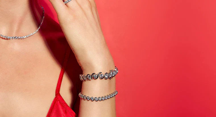 Lab Diamond Bracelets: How to Style Them this Holiday Season