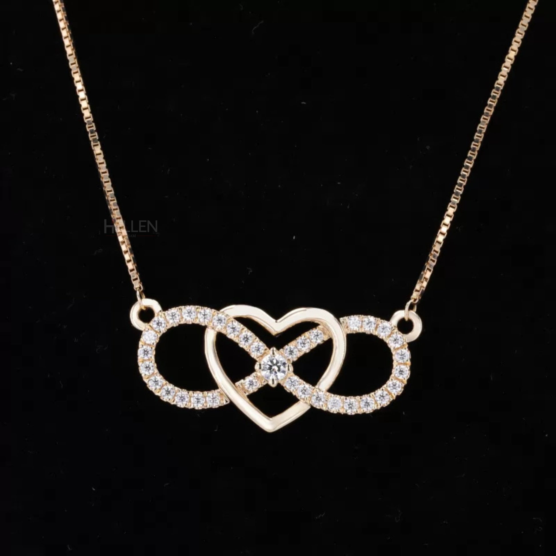 Everyday moissanite necklace with minimalist infinity and heart design – delicate symbol of eternal love

