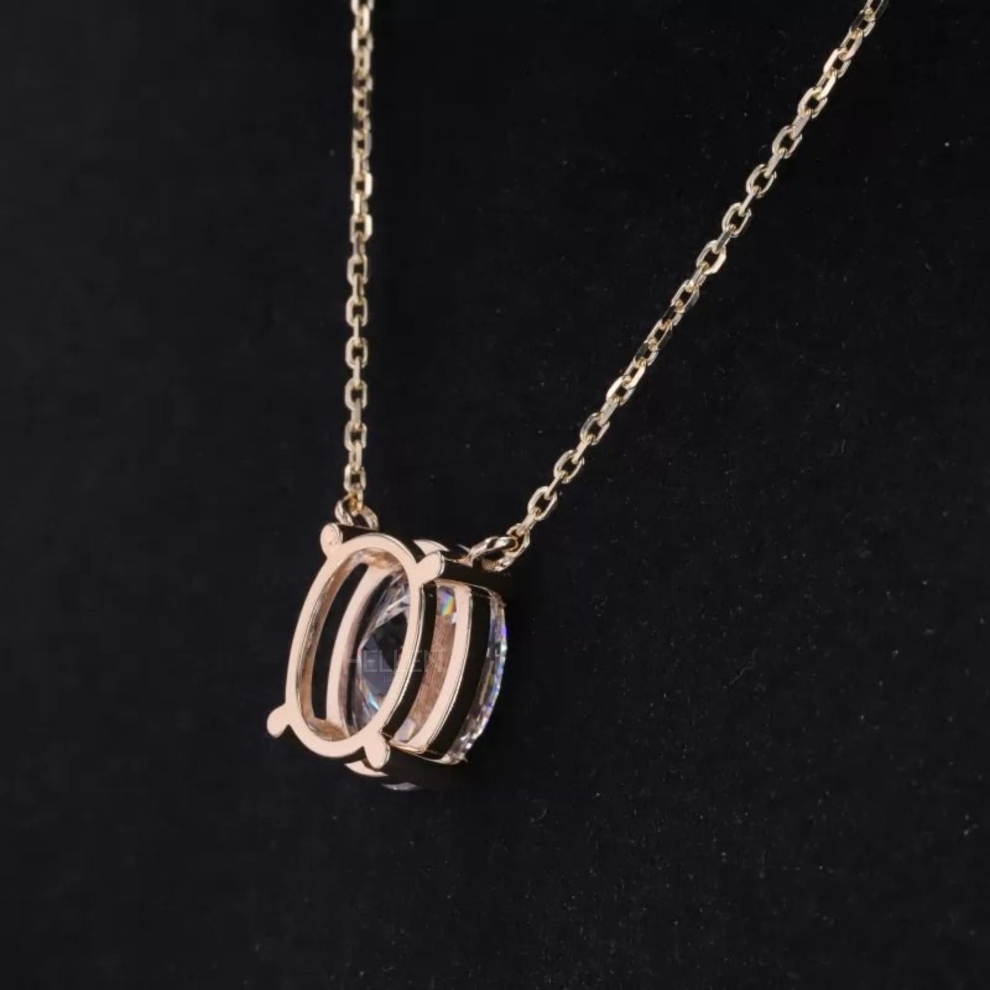 Elegant Oval Cut Moissanite Solitaire Necklace For Everyday