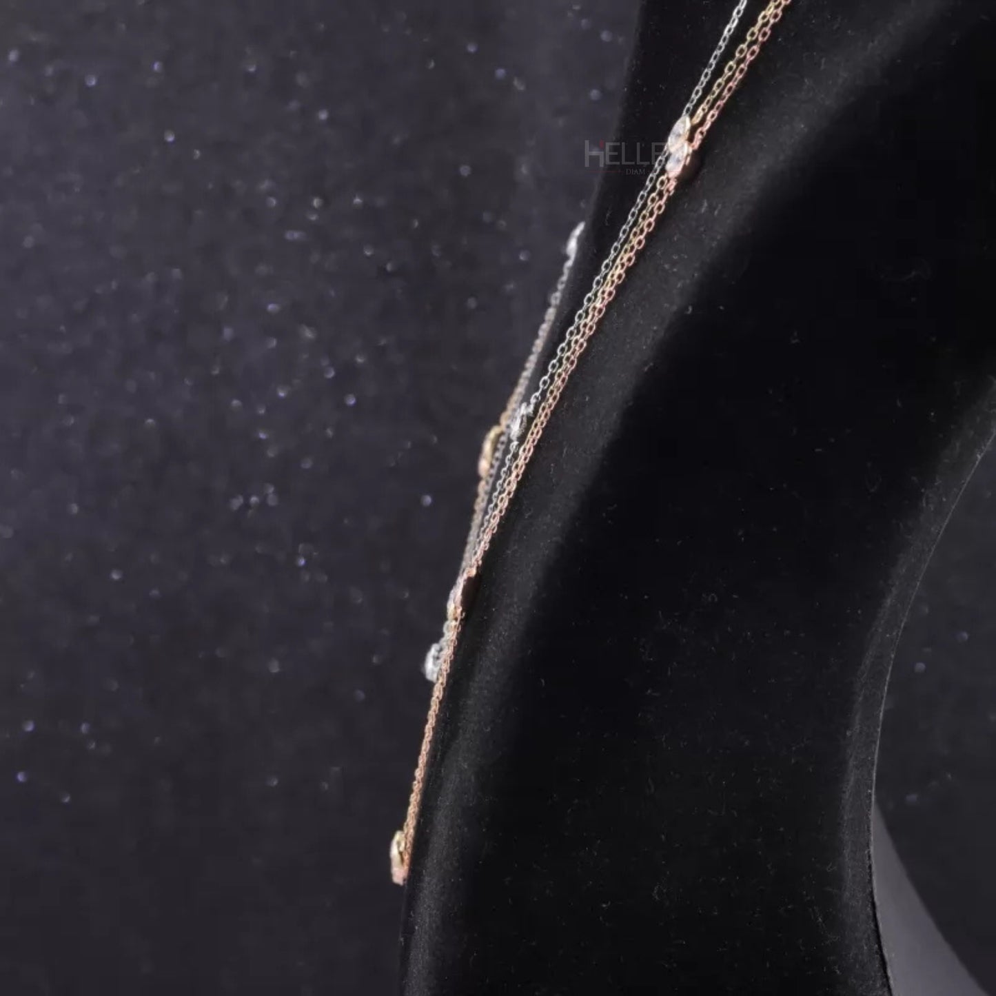 Round Cut Moissanite Bezel Setting Chain Necklace