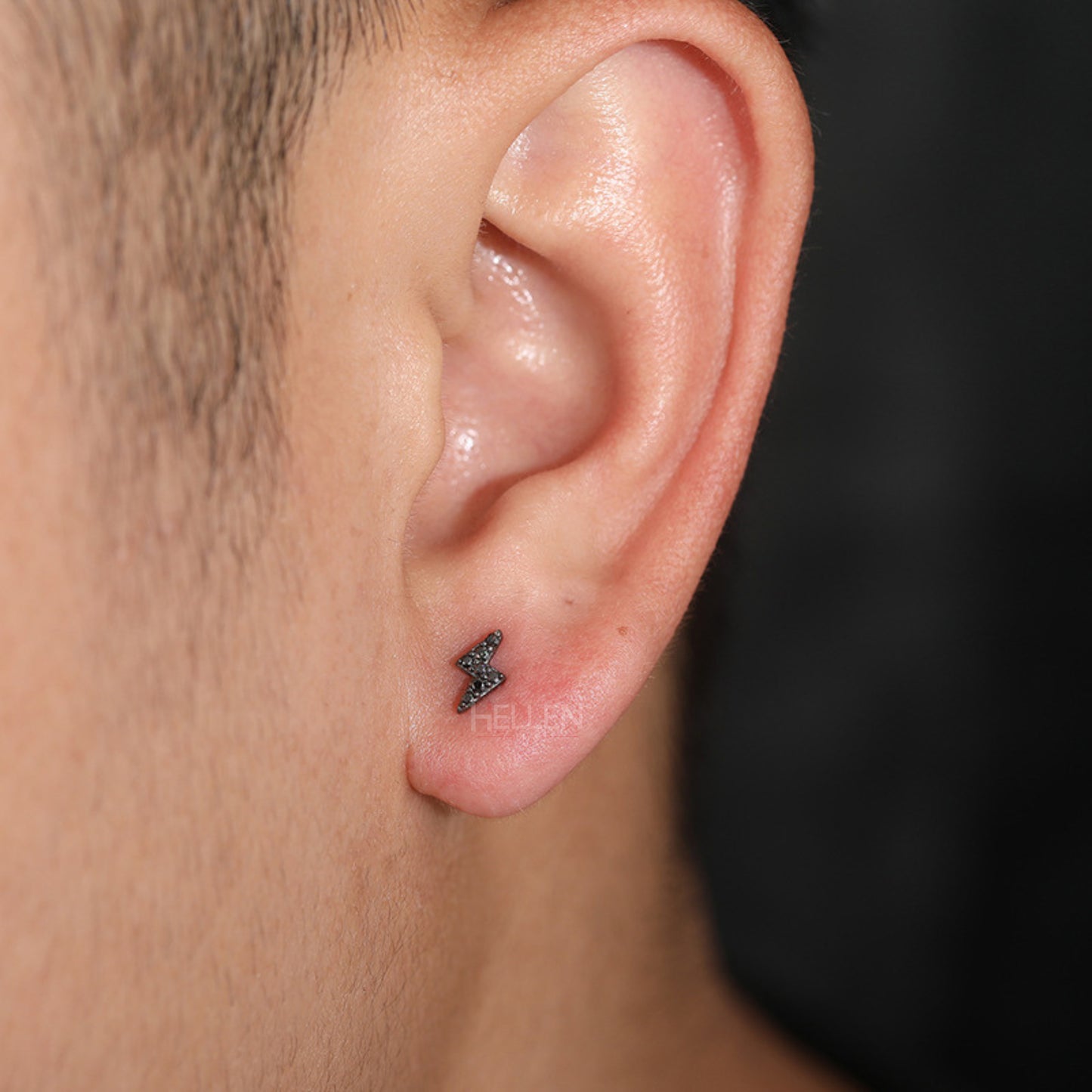 Men's Lightening Flash Black Studs With Black Round Moissanite