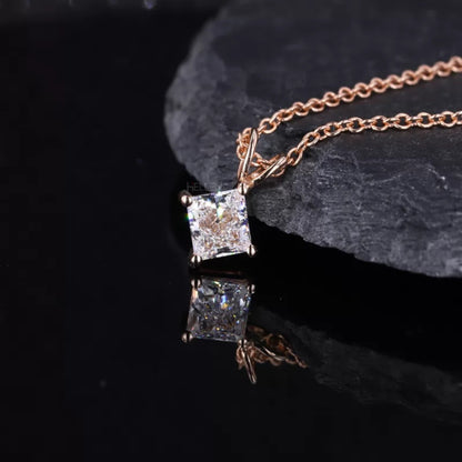 Princess cut moissanite solitaire necklace with dual loop and 4-prong setting – modern square brilliance

