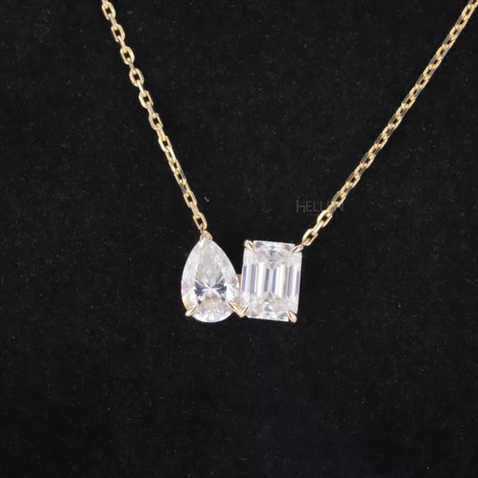 Signature “Toi et Moi” necklace with pear and emerald cut moissanite – symbolic and stylish dual-stone pendant