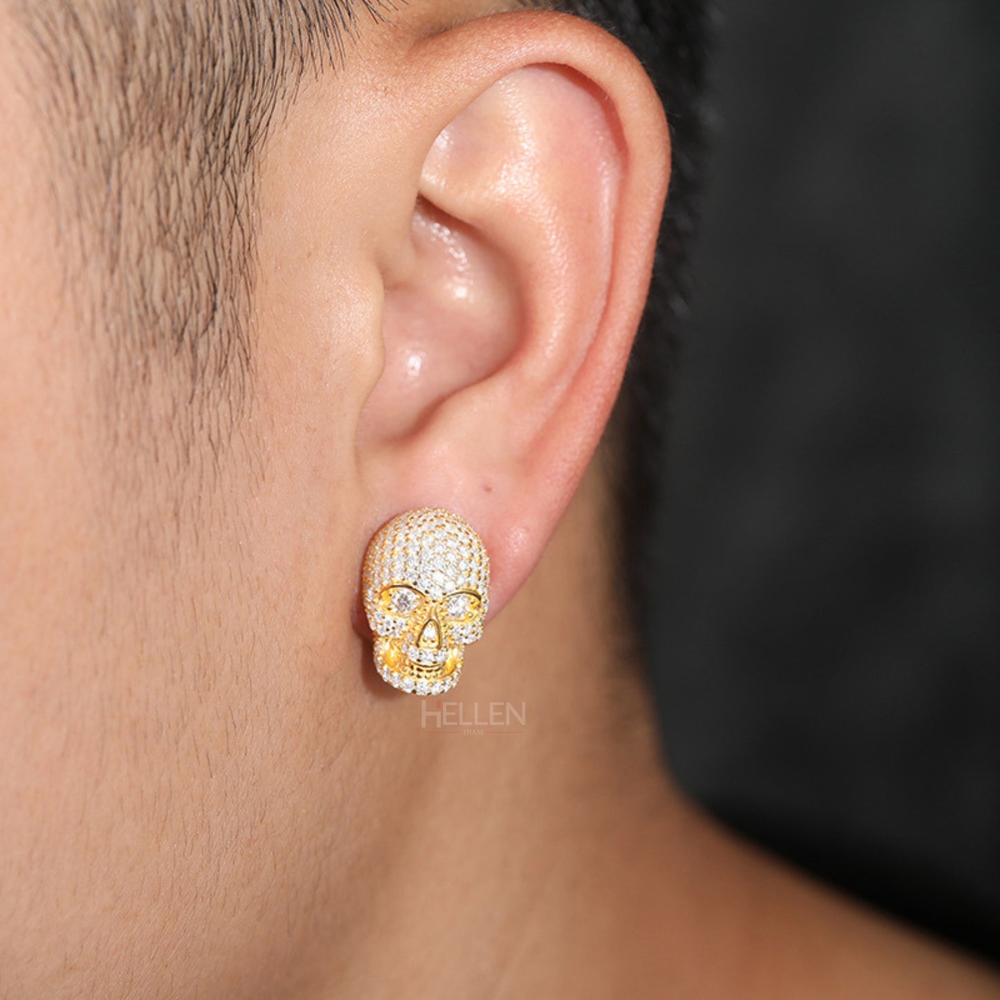 Exclusive Skull Head Men's Studs With Iced Out Moissanite