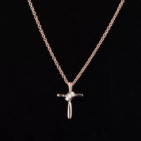 Cross-shaped pendant with three round moissanite stones – symbolic sparkle for meaningful occasions

