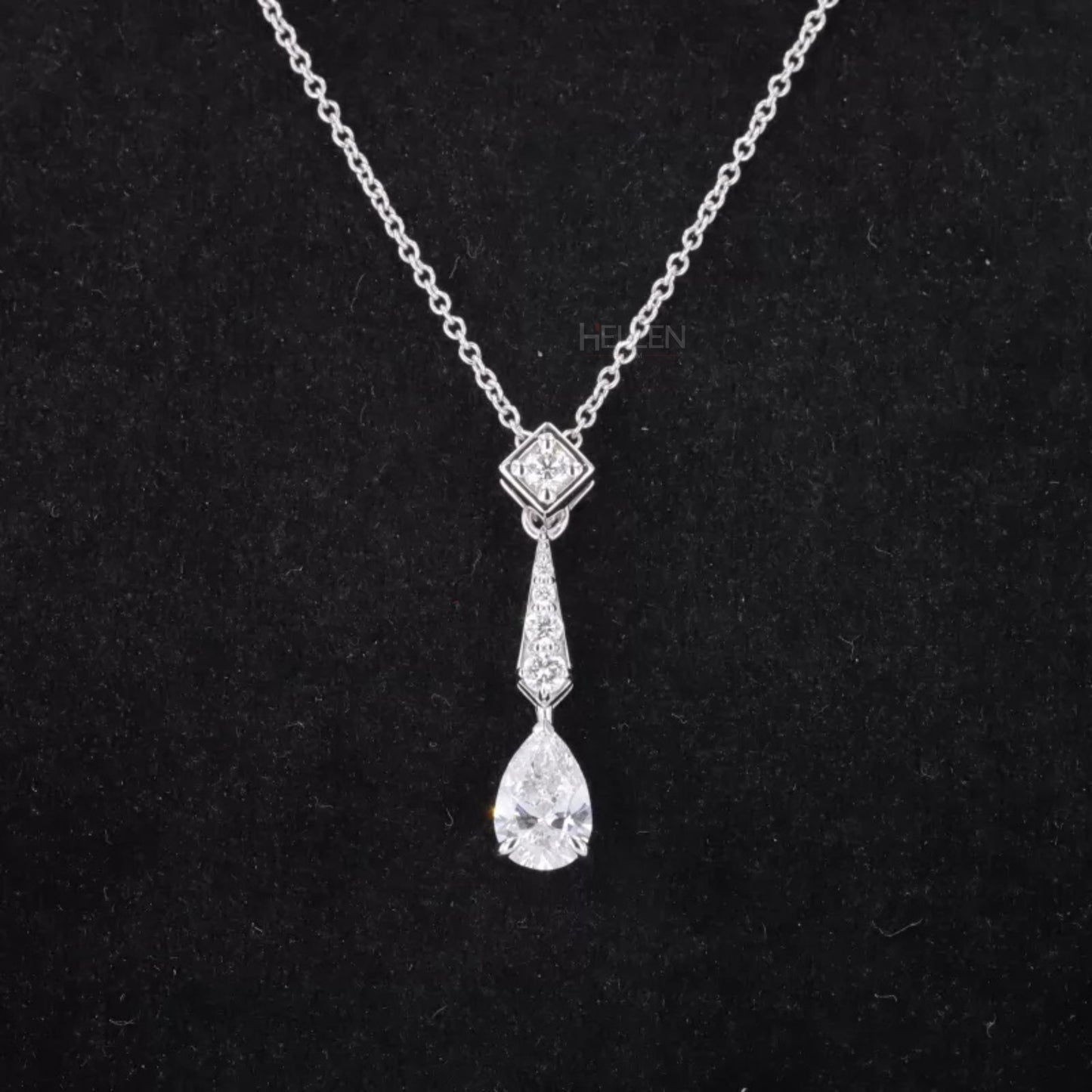 Long drop necklace with pear and round cut moissanite – graceful water-inspired design for layered wear

