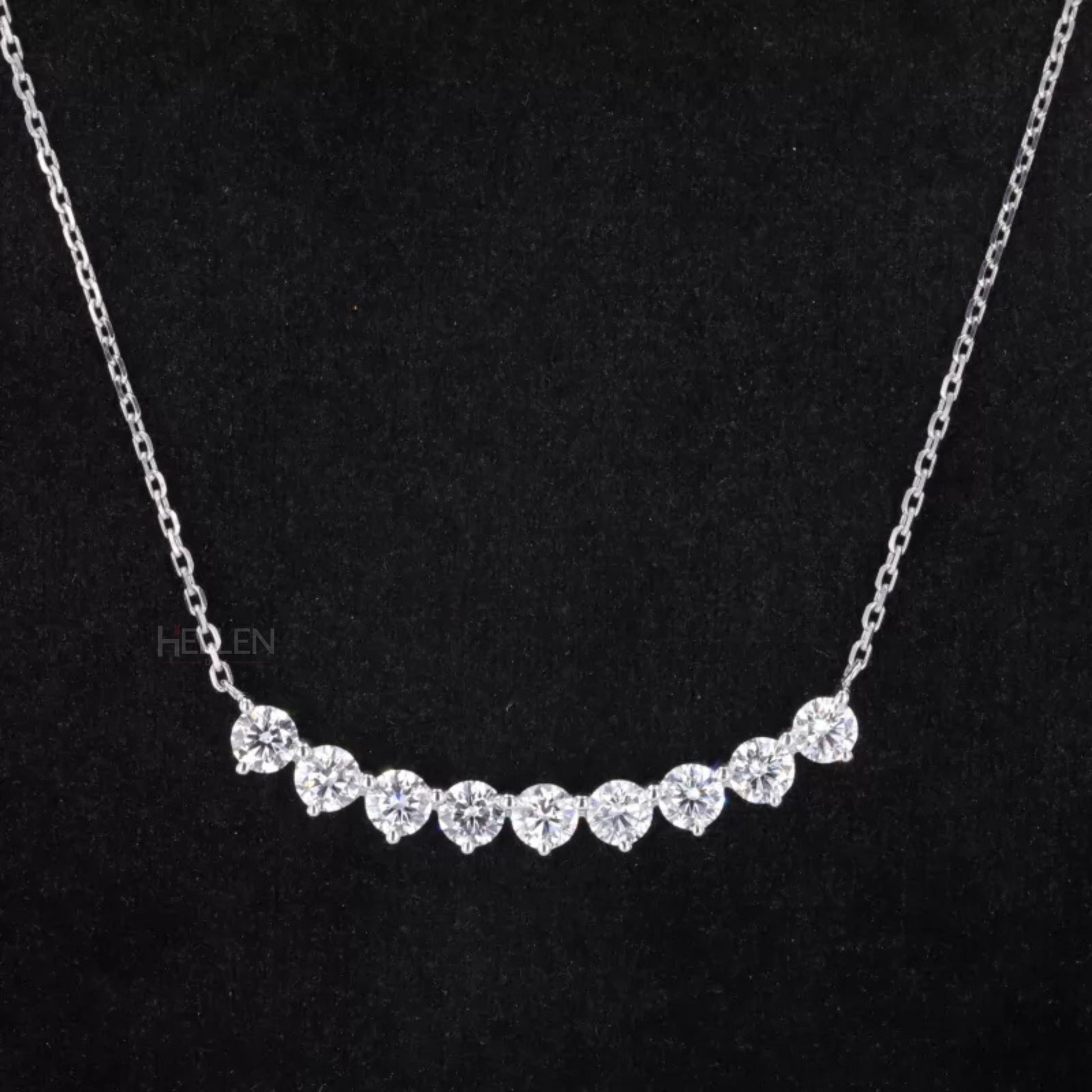 Broad smiley face necklace with round cut moissanite – playful and sparkling everyday accessory