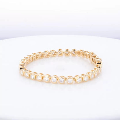 Round Cut Moissanite Bezel Setting Tennis Bracelet