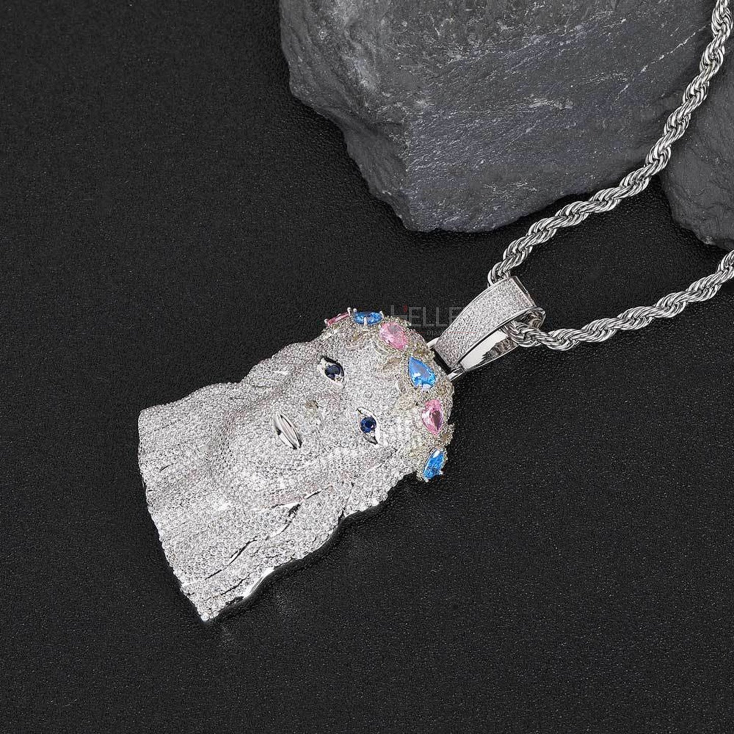 Men's Iced Out Jesus Head Inlaid Gemstone Pendent