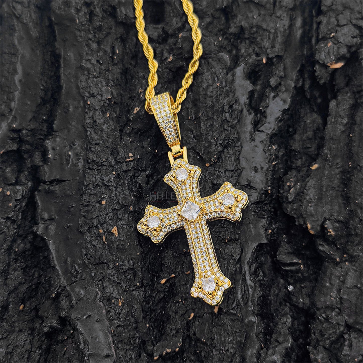 Men's Crossed Round And Princess Cut Moissanite Necklace