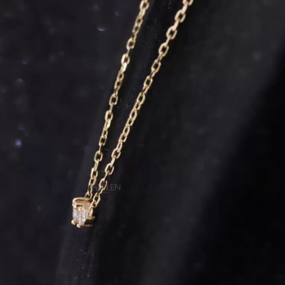 Un-even Size Round Cut Moissanite Necklace for Every Occasion