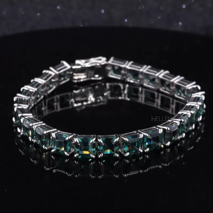 Unisex asscher cut green moissanite tennis bracelet with claw prong setting – vibrant and modern jewelry