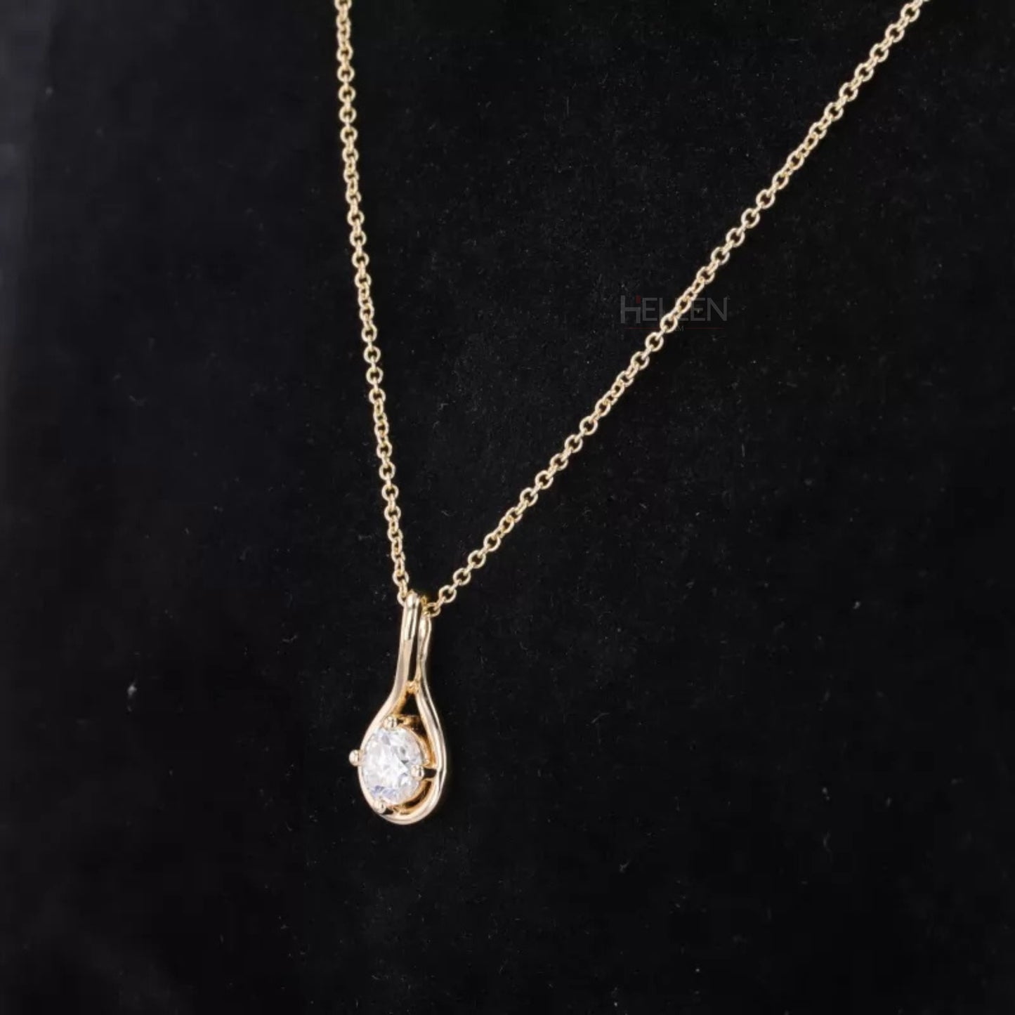 Signature Round Cut Solitaire Twisted Hoop Necklace