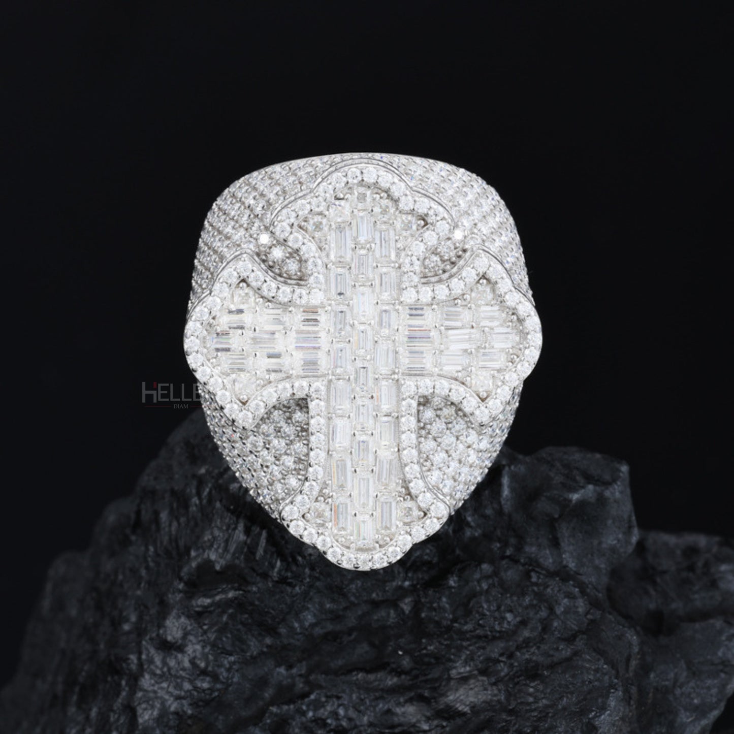 Opulent iced-out cross ring for men with baguette and round moissanite – high-end hip-hop bling

