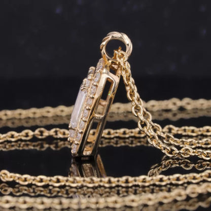 Trendy Baguette And Round Cut Moissanite Necklace
