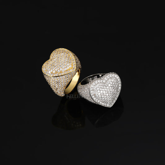 Heart-shaped men’s ring with round moissanite – iced-out bling with love and power appeal

