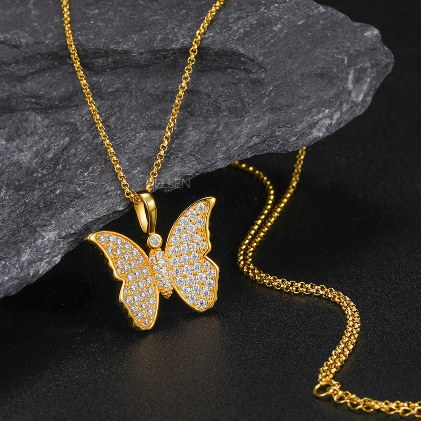 Butterfly Hip-Hop Pendant With Round Cut Moissanite