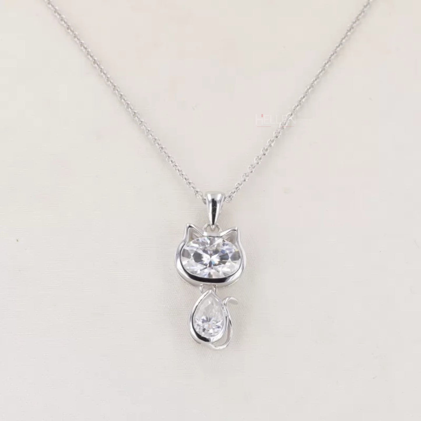 Pear And Oval Cut Moissanite Cat Look Animal Necklace