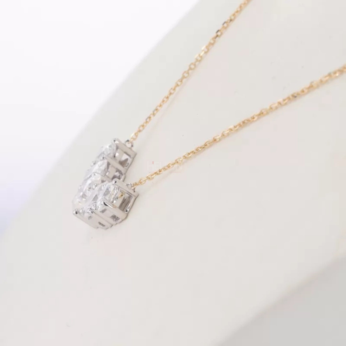 5 Stone Oval Moissanite Smiley Necklace for Everyday