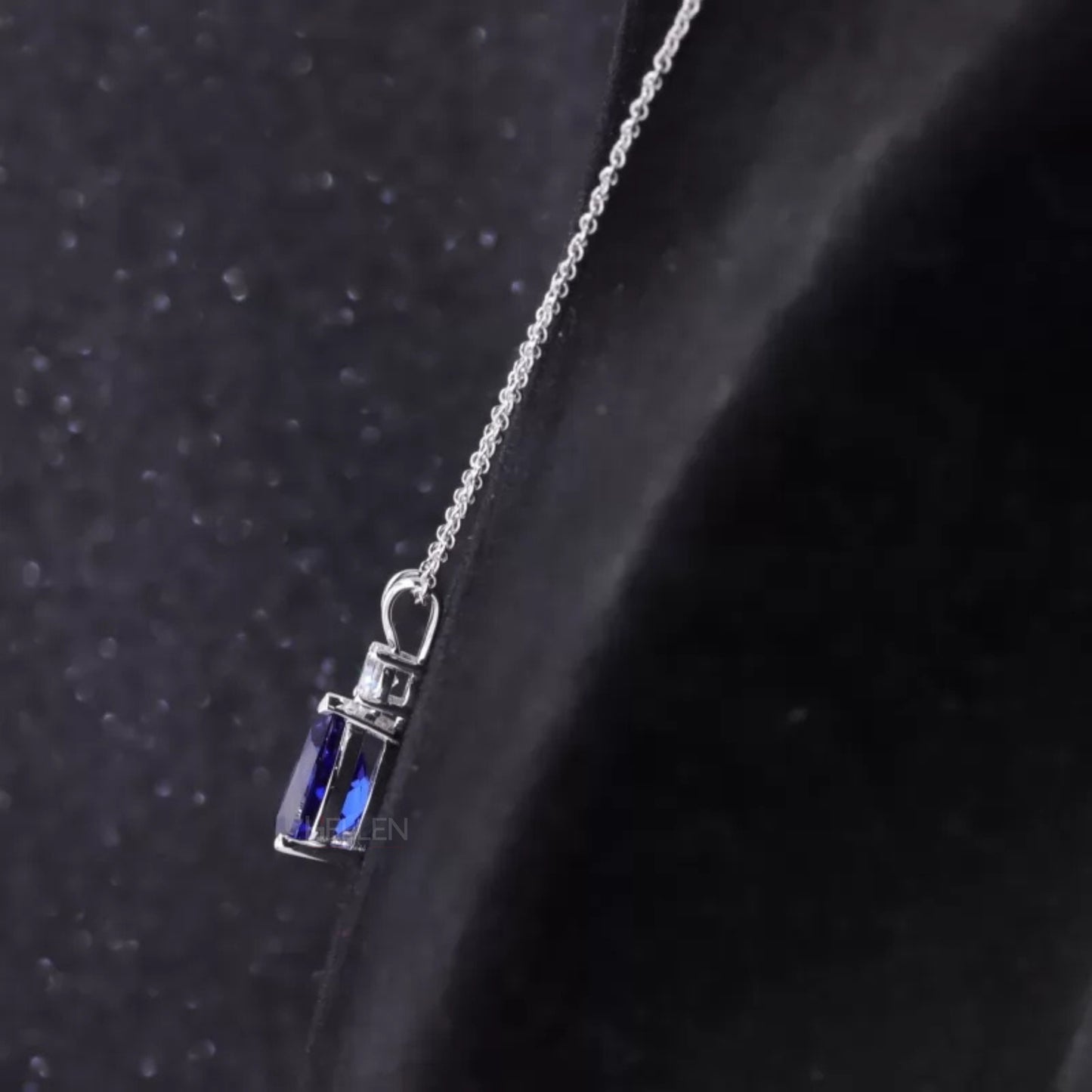 Pear Cut Blue Tanzanite Drop Necklace With Round Moissanite