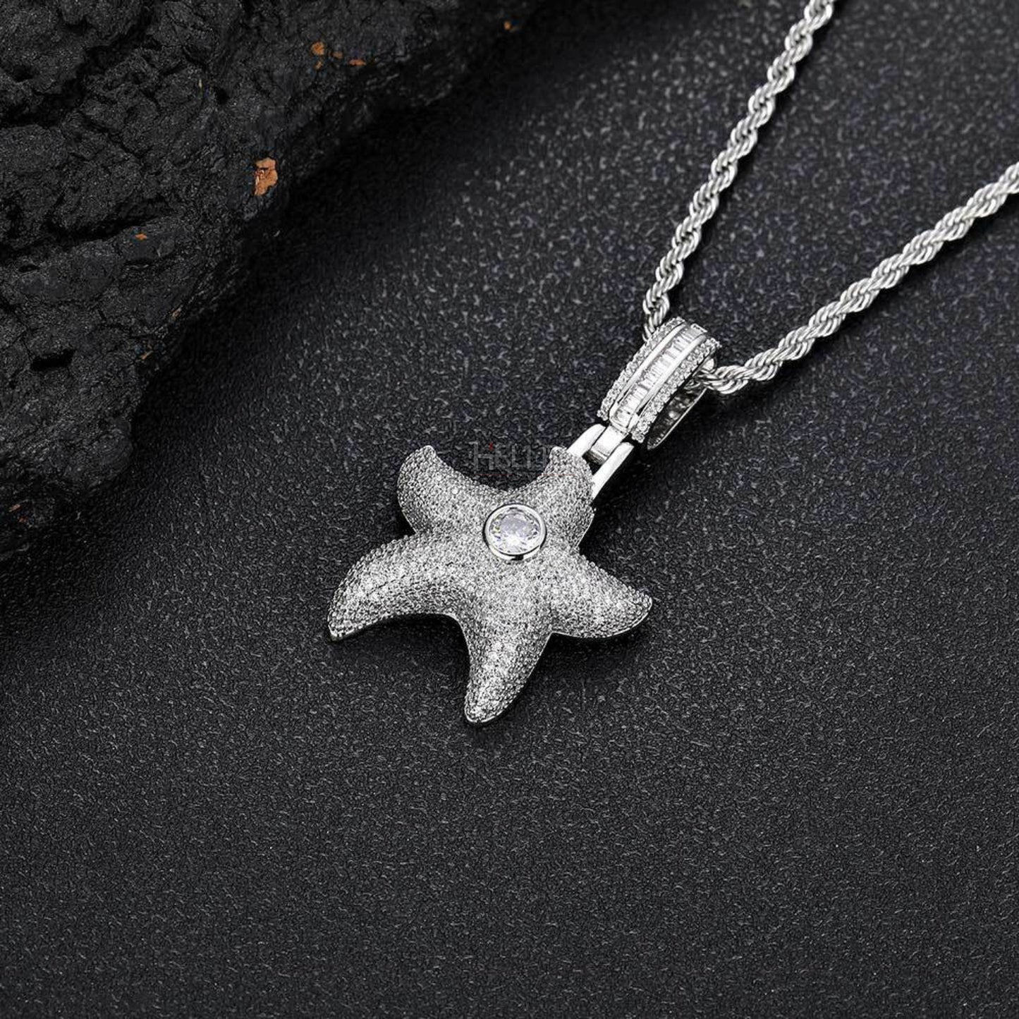 Star Fish Iced Streetwear Pendant With Moissanite