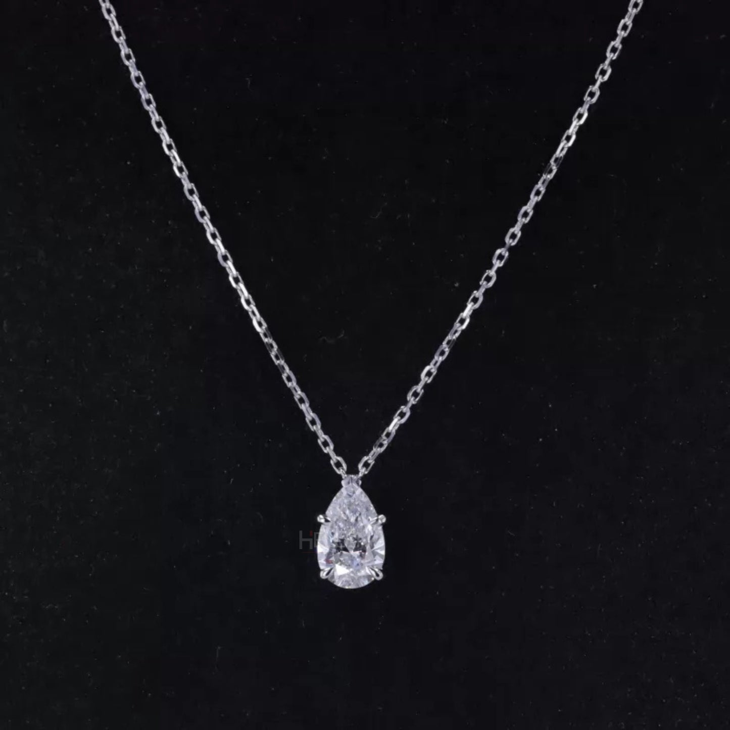 Pear cut moissanite drop pendant in vintage design – timeless necklace for formal wear or gifting