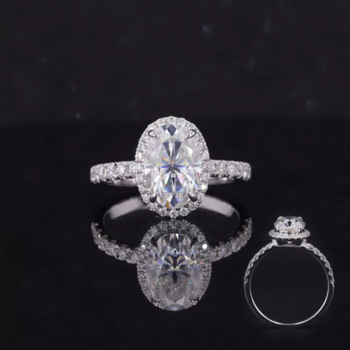 Brilliant Oval Cut Solitaire Moissanite Halo Engagement Ring