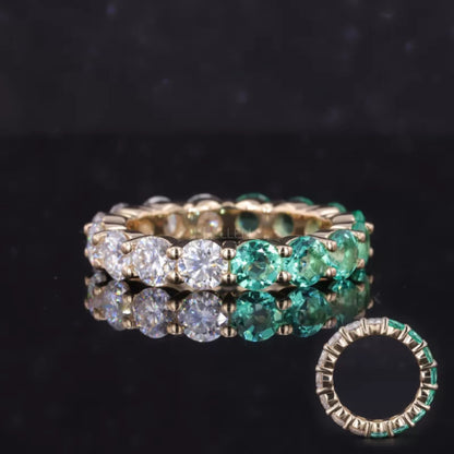 2-in-1 wedding band with half green gemstones and half moissanite – dual-style ring for 