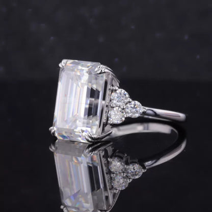 7 Stone Emerald and Round Beautiful Engagement Ring for Her