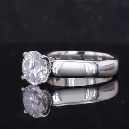 Round Cut Solitaire Moissanite Hidden Halo Engagement Ring