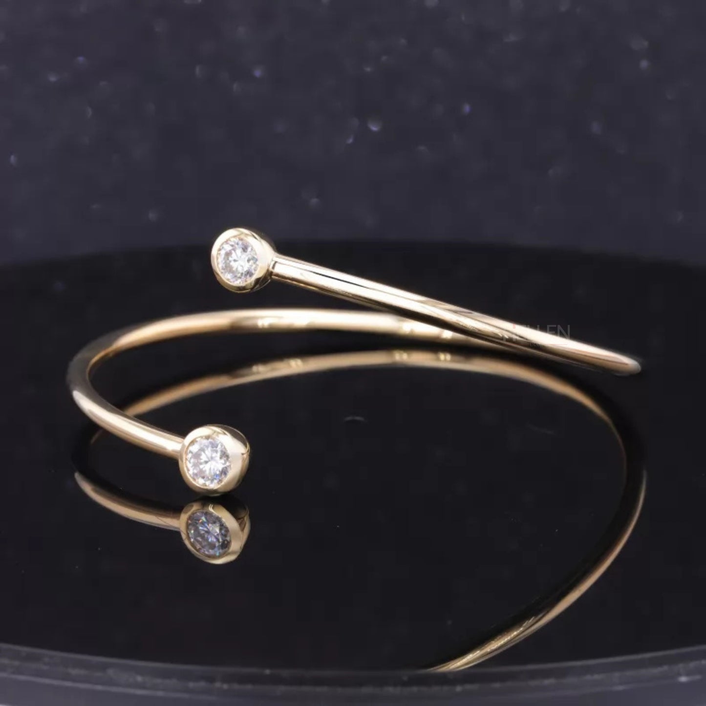 Open Gap Flexible Bracelet with Round Cut Solitaire Moissanite