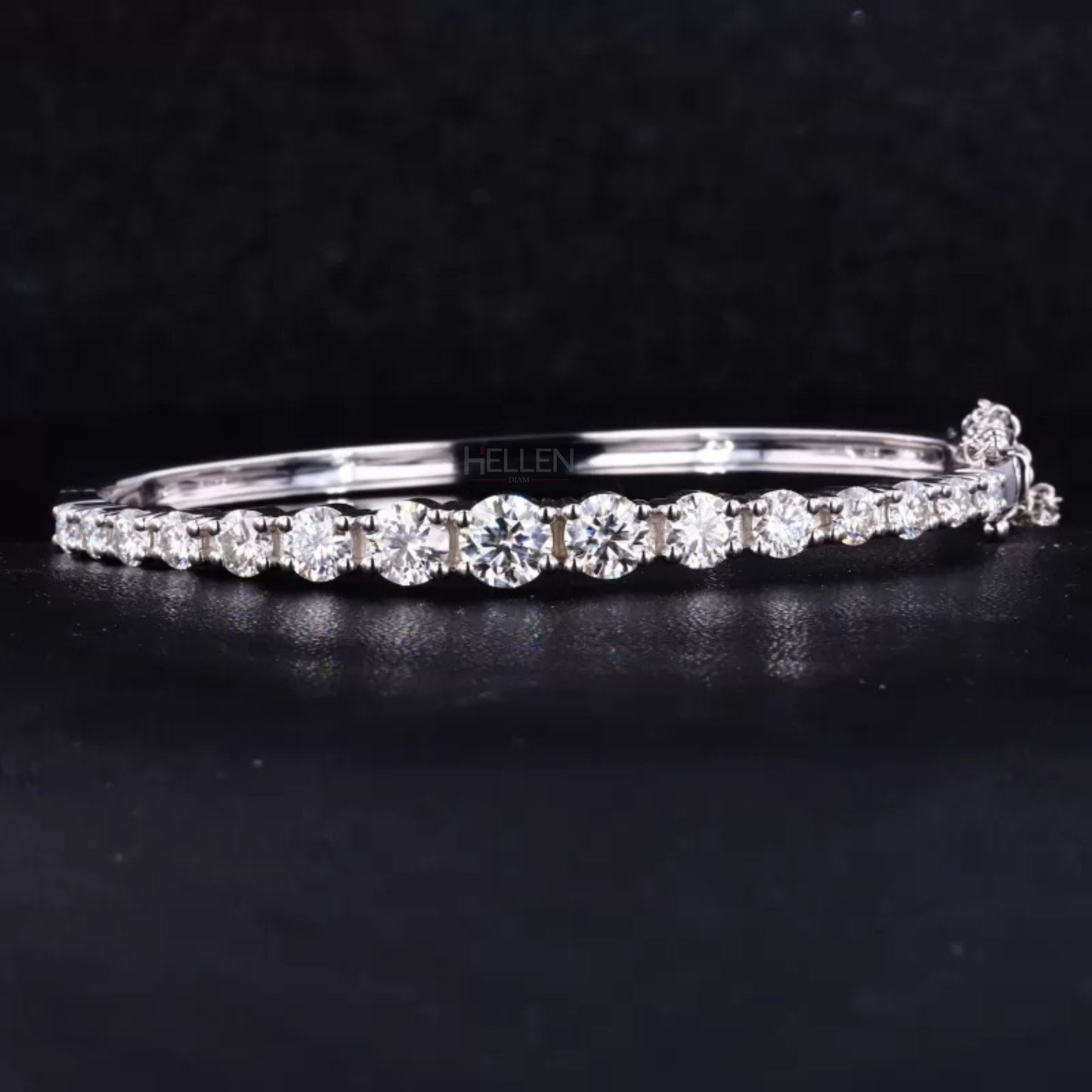 Round Cut Moissanite Bangel Bracelet With Chain Lock