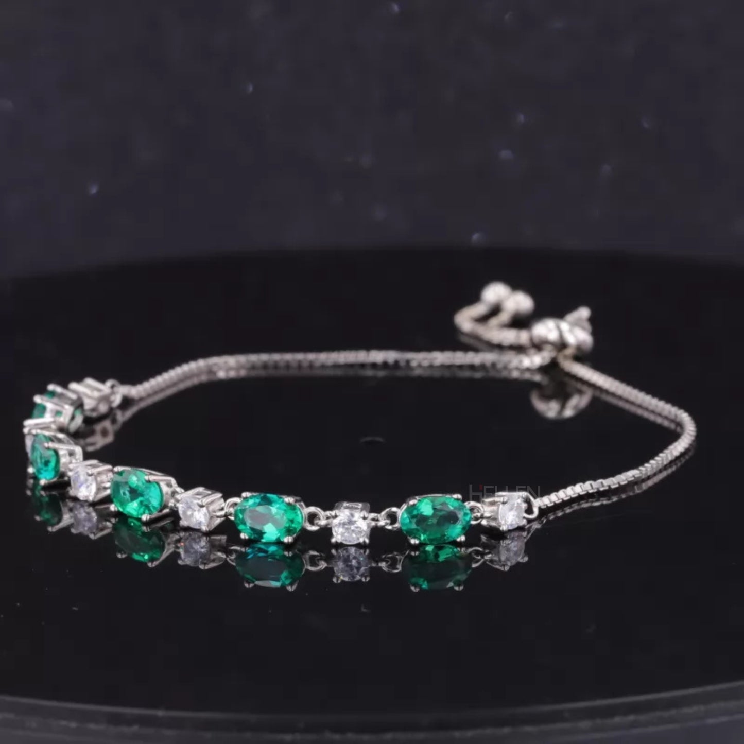 Green Oval Gemstone & Round Moissanite Loose Bracelet