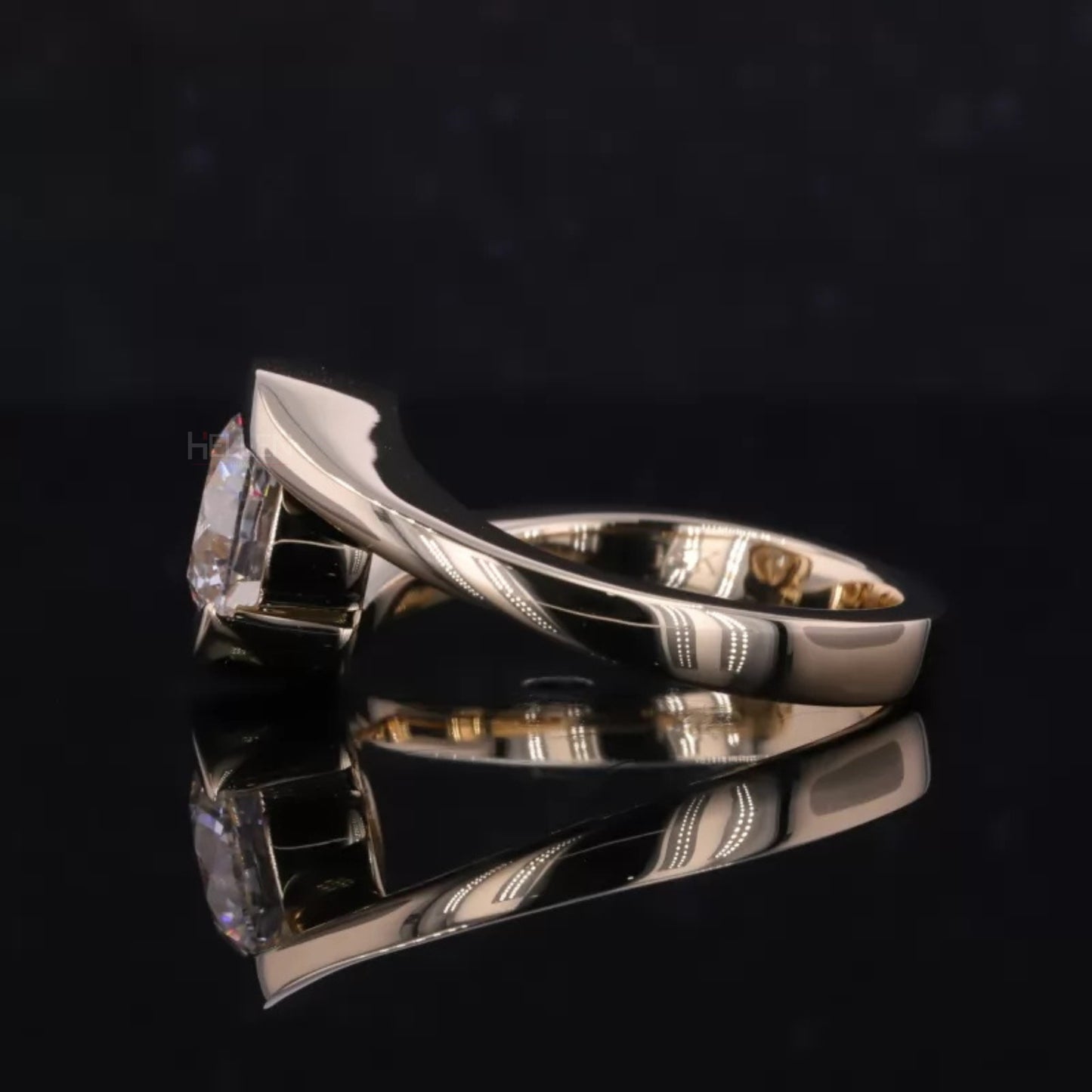 Unique Twisted Round Cut Solitaire Moissanite Engagement Ring