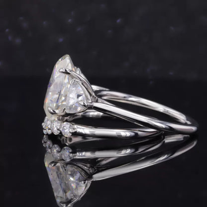 Three Stone Oval Cut Moissanite Bridal Ring Set