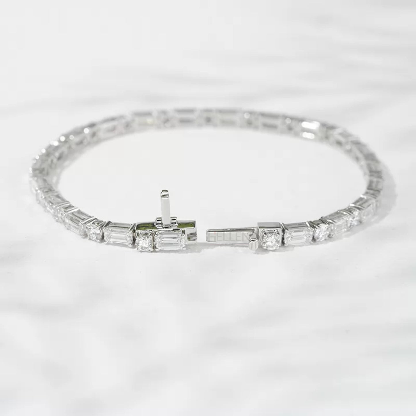 East to West Emerald & Round Cut Tennis Bracelet – 925 Sterling