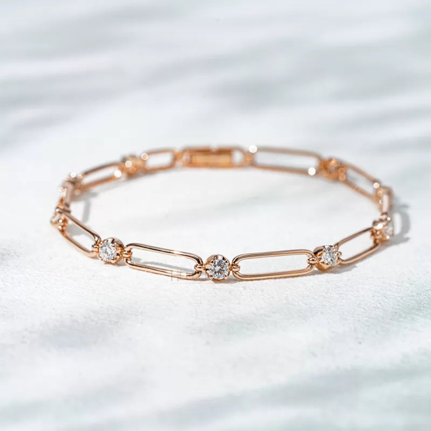 Dazzling Paper Clip Moissanite Linking Loose Bracelet