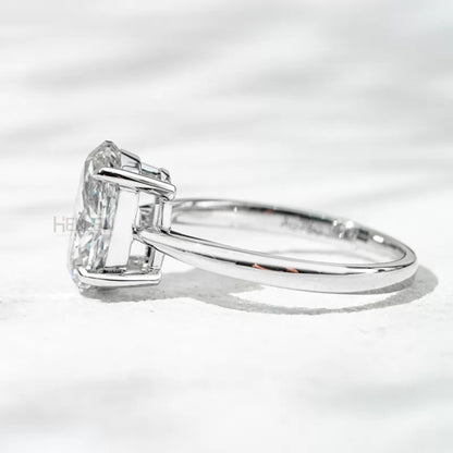 Oval Cut Solitaire Claw Prong Engagement Ring