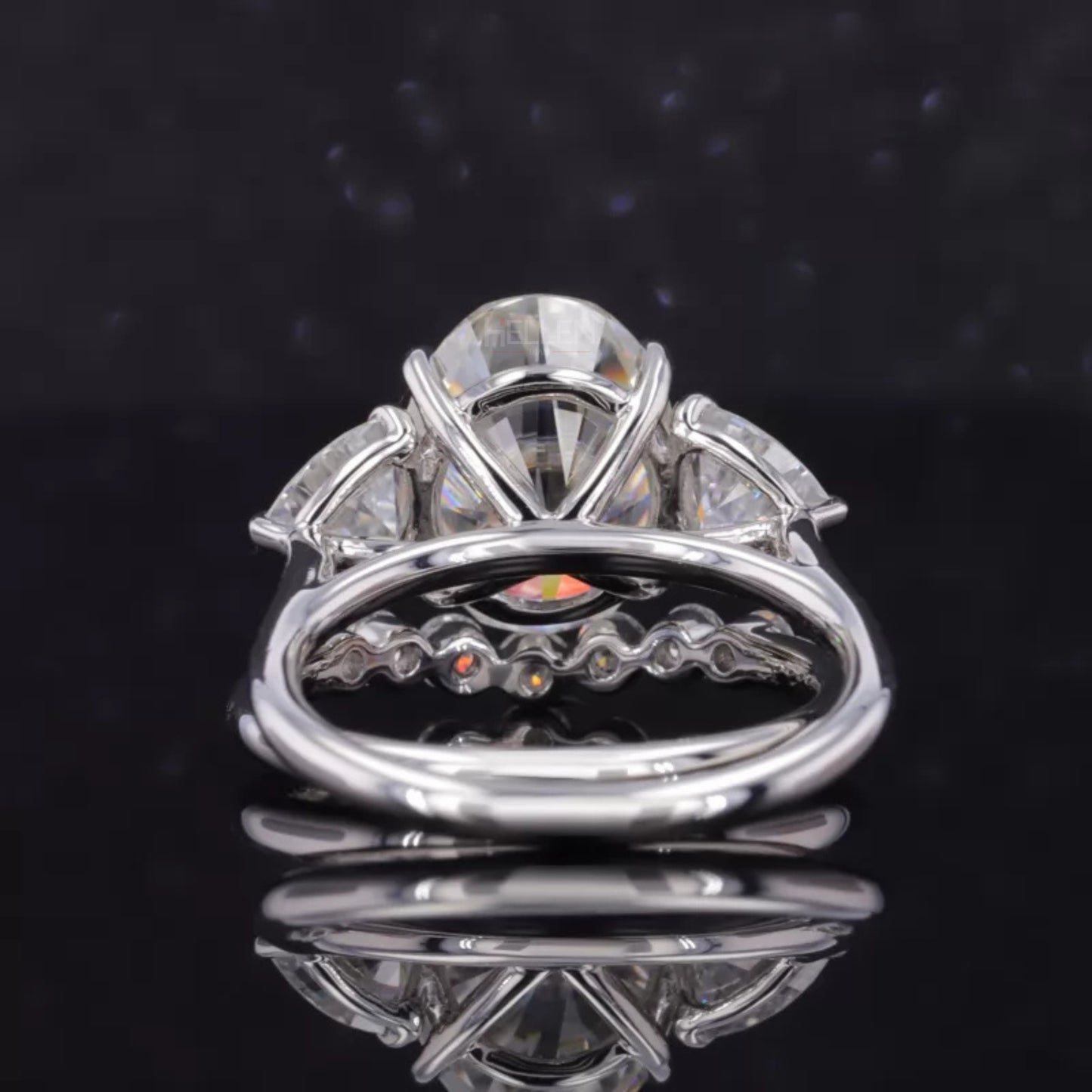 Three Stone Oval Cut Moissanite Bridal Ring Set