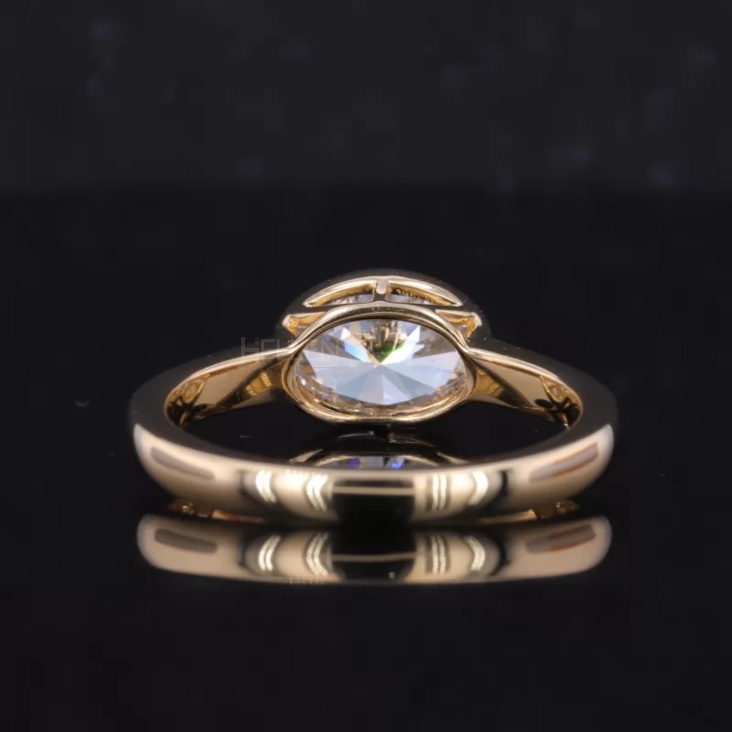 East to West Oval Cut Moissanite Solitaire Engagement Ring – Bezel