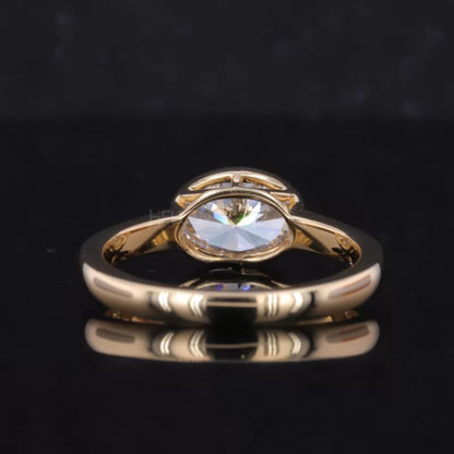 East to West Oval Cut Moissanite Solitaire Engagement Ring – Bezel